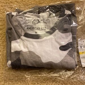 LAST CHANCE American Rag cie black grey white Camo crew neck t shirt
